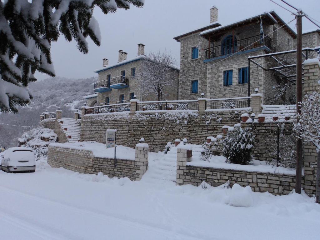 Hotel Ladias Monodendri Exterior photo