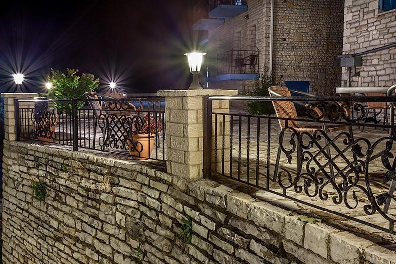 Hotel Ladias Monodendri Exterior photo